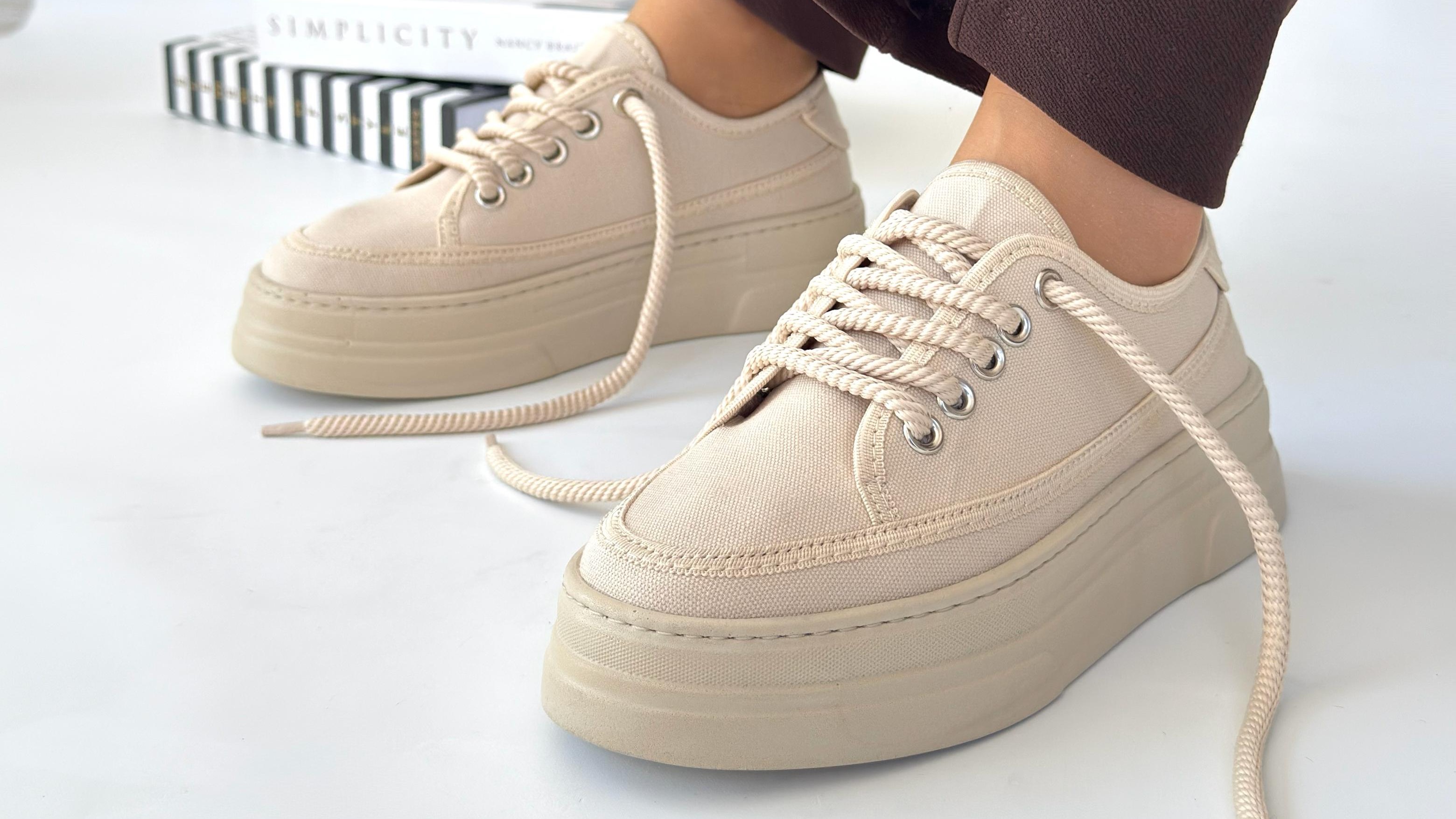 Yüksek Bağcıklı Bez Canvas Orijinal Keten Sneaker 