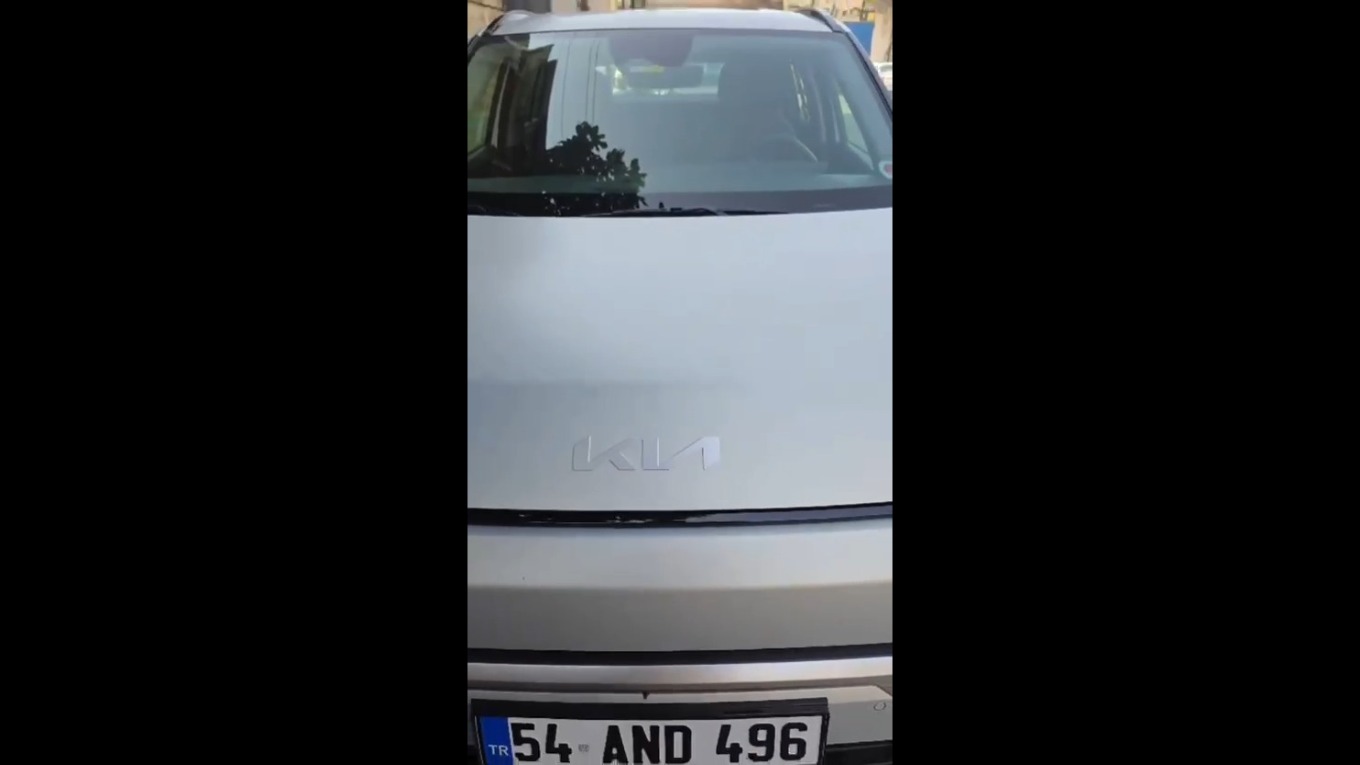 Kia EV3 OEM Cam Rüzgarlığı