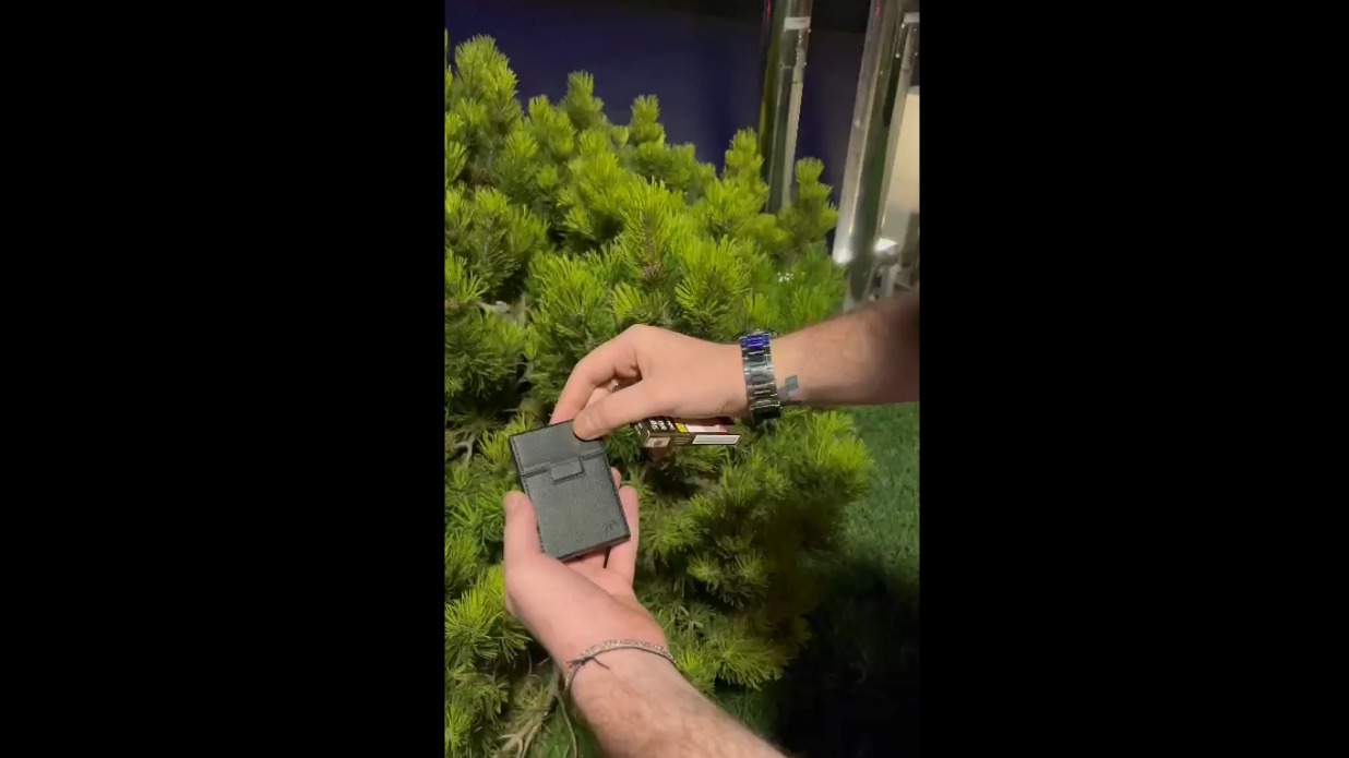 CoolGear Sigara Kutusu Kullanımı