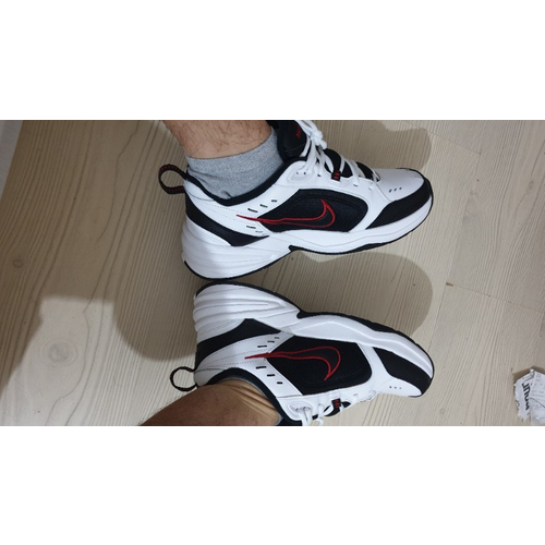 nike air monarch kombin