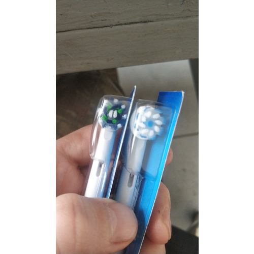 oral b vitality 150