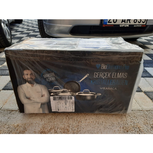 Karaca Bio Diamond Pro Induksiyon Tabanli Japanese Red 7 Parca Tencere Seti