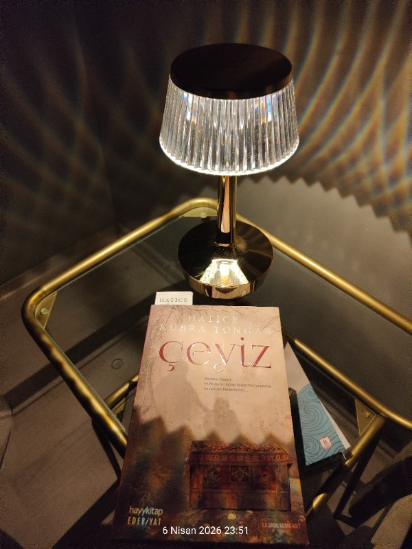 Çeyiz - Hatice Kübra Tongar