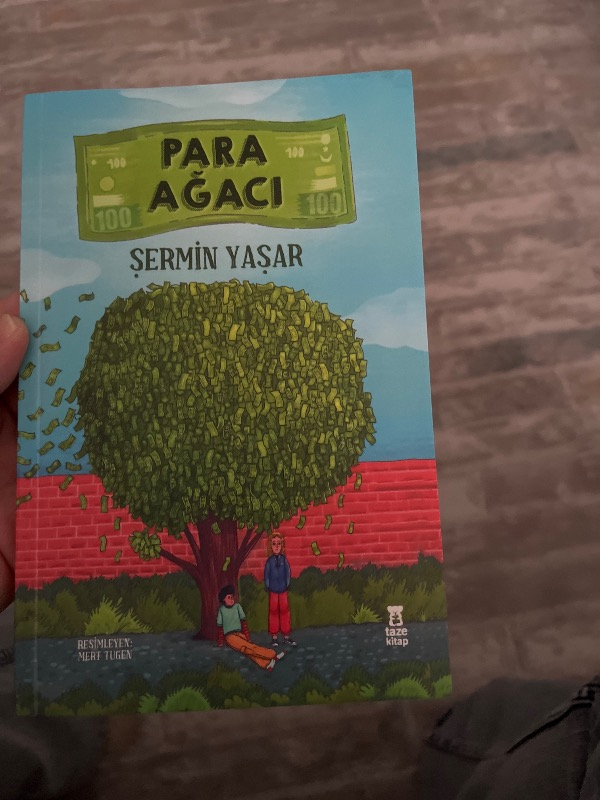 Taze Kitap Para Ağacı - Şermin Yaşar