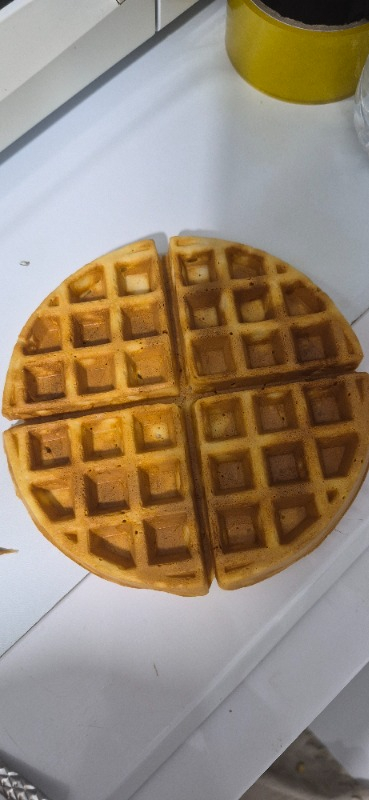 Sinbo Belçika Waffle Makinesi SSM-2589 5-5,9 lt Kapasite ile Çıkarılabilir Hazne ve Kolay Temizlik