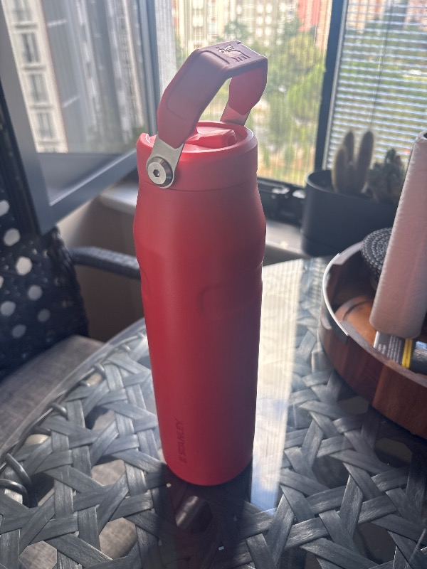 Stanley The Iceflow™ Bottle Flip Straw Termos 1.06L 10-12111-080