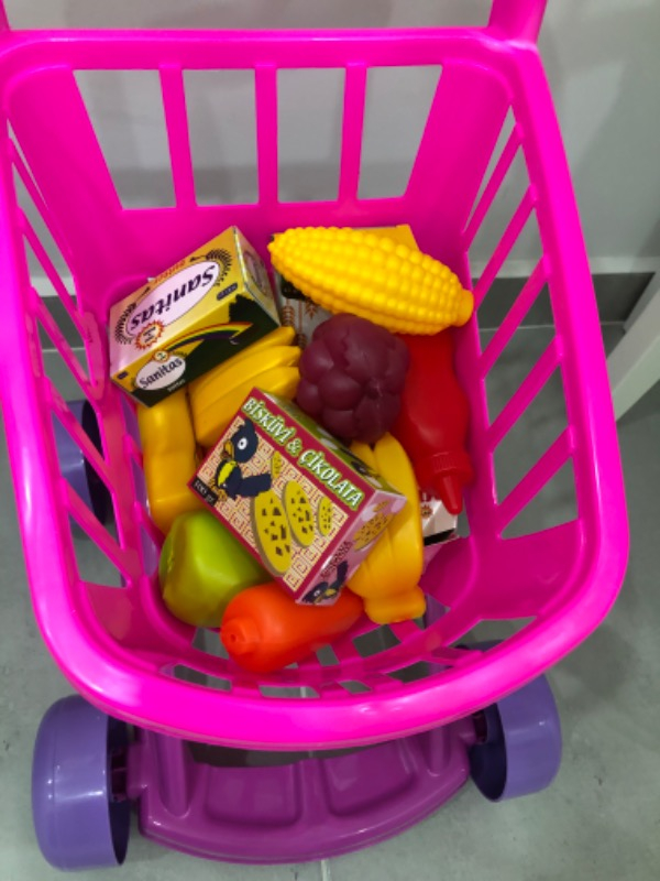 Dede Candy&Ken Market Arabası Dolu