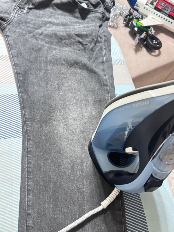 Philips DST7020/20 Buharlı Ütü