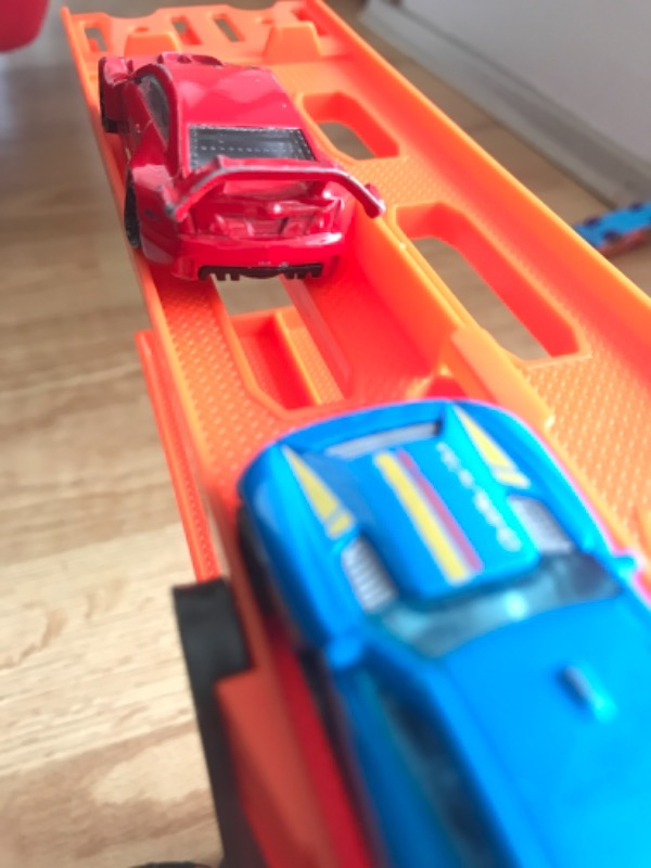 Hot Wheels Mega Mega Tır Turuncu, 50 Araç Kapasiteli, Rampalı GHR48
