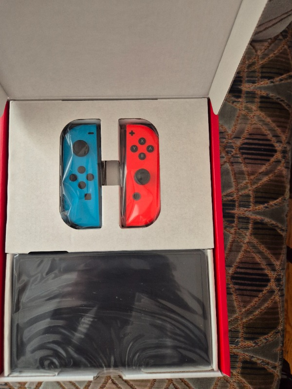 Nintendo Switch Oled Oyun Konsolu Kırmızı-Mavi - G