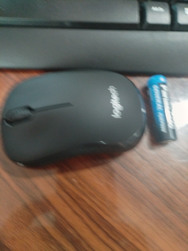 Logitech M220 Sessiz Kompakt Kablosuz Mouse - Siyah