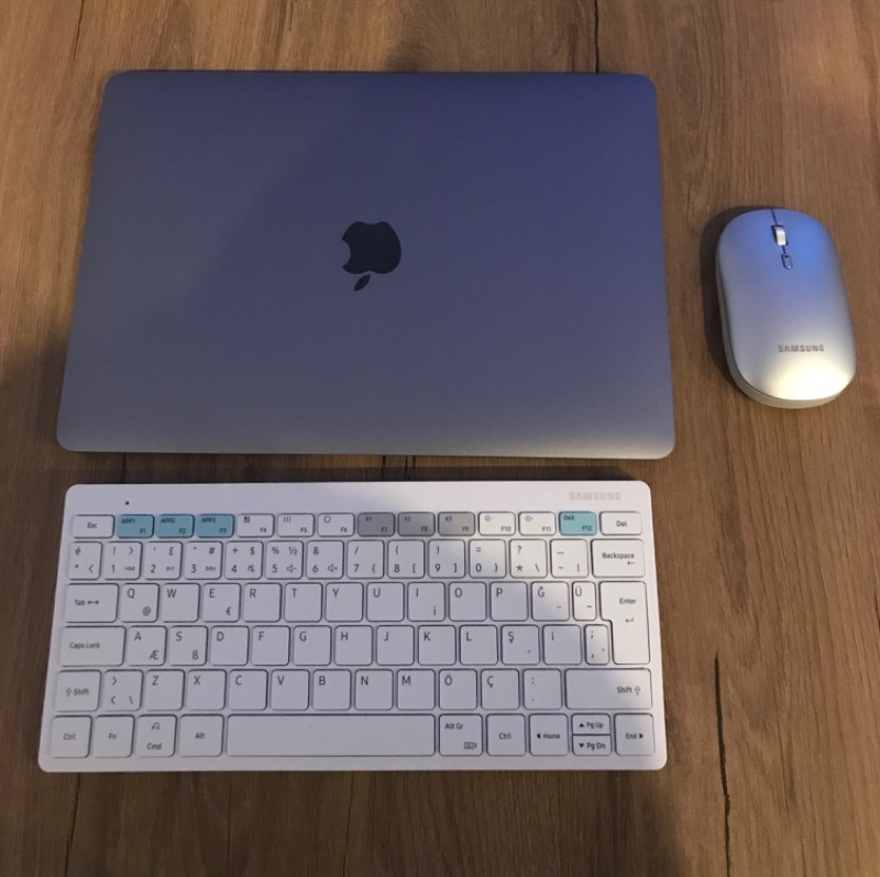 Samsung Smart Keyboard Trio 500 - Beyaz