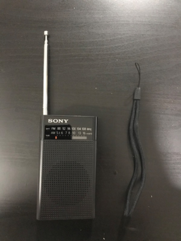 Sony P26 Taşınabilir El Radyosu