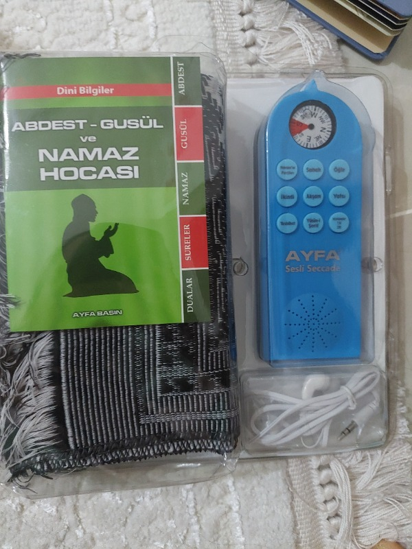 Haremhac Ayfa Sesli Seccade Namaz Öğreten Seccade