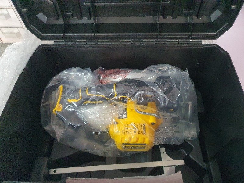 Dewalt DCS565 Nt-Xj (Aküsüz) 165 mm Şarjlı Daire Testere