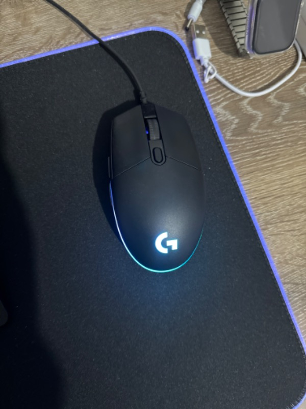 Logitech 910-005823 G102 LightSync Black 8000DPI 6 Tuş Optik RGB Siyah Kablolu Gaming (Oyuncu) Mouse