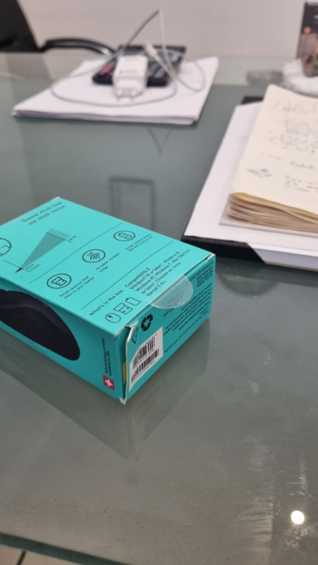 Logitech M220 Sessiz Kompakt Kablosuz Mouse - Siyah