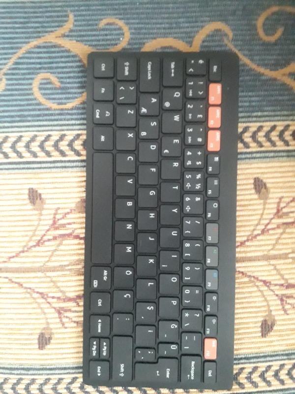 Samsung Smart Keyboard Trio 500