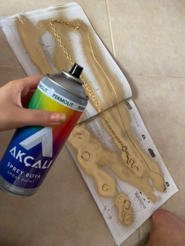 Akçalı Sprey Boya 400 ml 310 Altın Yaldız