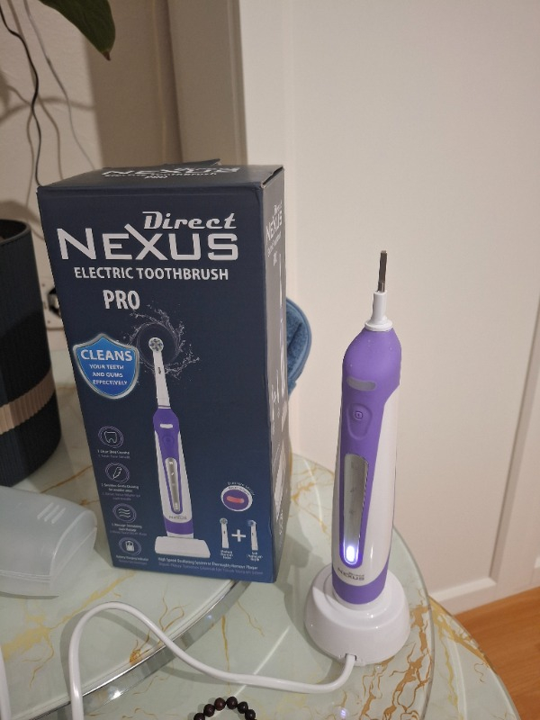 Direct Nexus Elektirikli Şarj Edilebilir Diş Fırçası + 2 Yedek Başlık