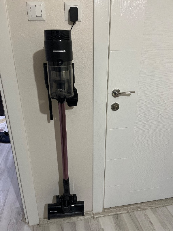 GRUNDIG VCP 7330 HyperClean 450 Watt BLDC Motor Şarjlı Dik Süpürge