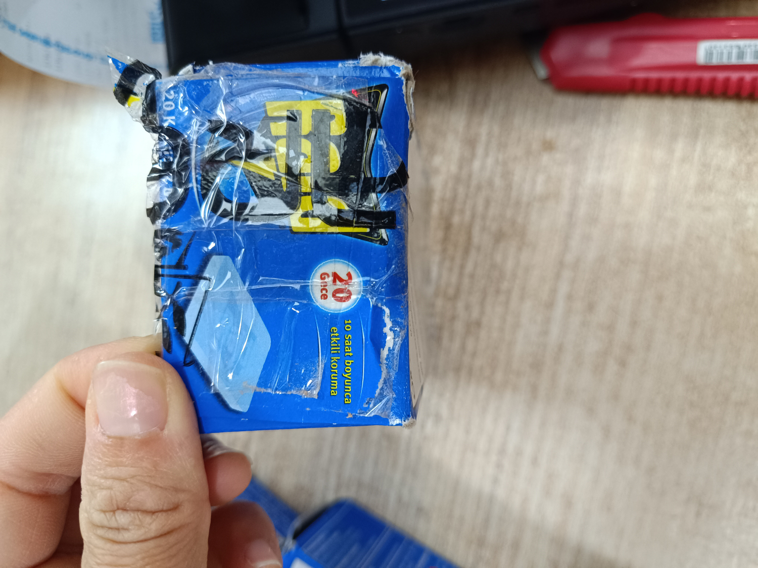 Raid Elektro Mat Kokusuz Sivrisinek Kovucu Tablet 20'li Paket 8 Saat Etkili Uzun Süreli Koruma