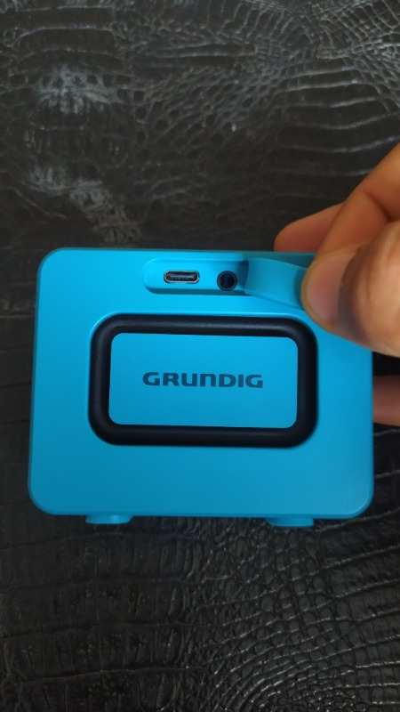 Grundig Solo+ Bluetooth Hoparlör Mavi