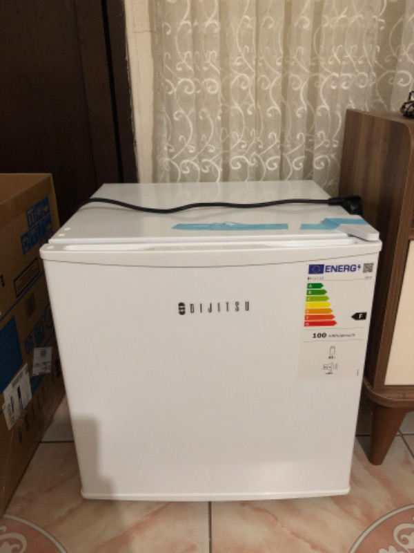 Dijitsu DB50 50 Lt Mini Buzdolabı