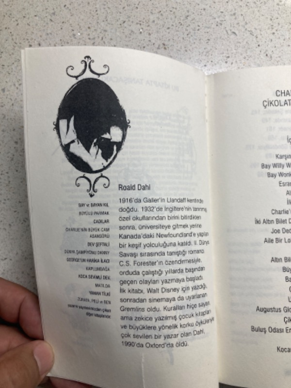 Charlienin Çikolata Fabrikası - Roald Dahl