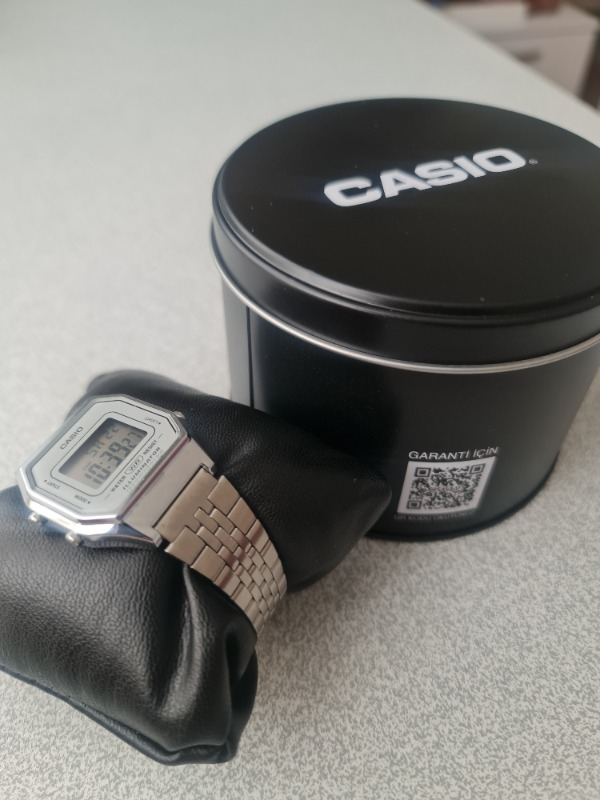 Casio LA680WA-7DF Digital Kadın Kol Saati