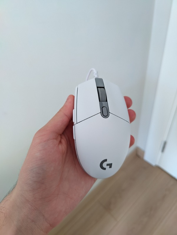 Logitech G G102 LIGHTSYNC RGB Aydınlatmalı 8.000 DPI Kablolu Oyuncu Mouse - Beyaz