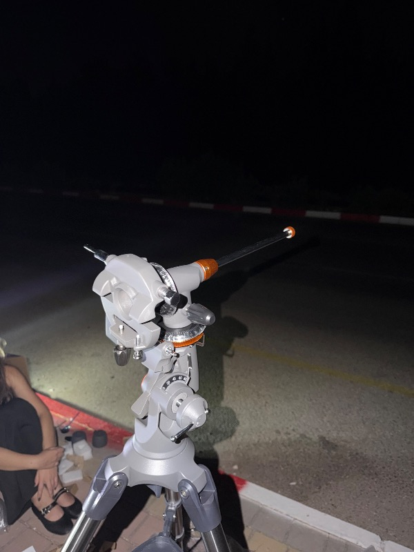Celestron AstroMaster 130 EQ MD Teleskop 130 mm Optik Açıklık ile İsviçre Menşeli Yüksek Performans