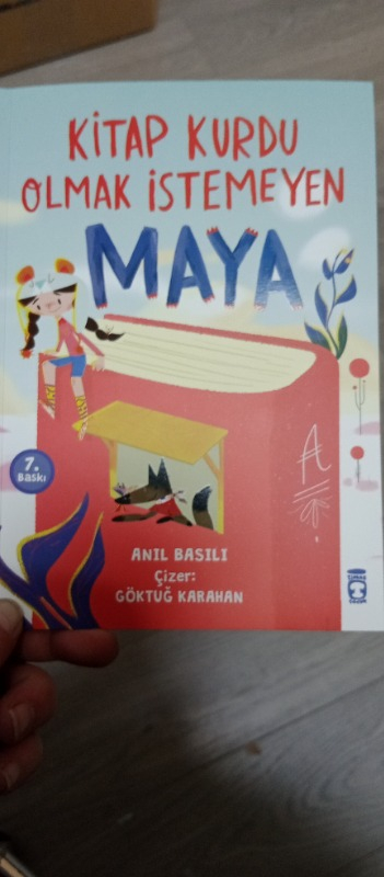 Kitap Kurdu Olmak İstemeyen Maya - Anıl Basılı