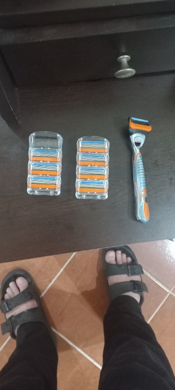 Gillette Fusion 5 Power 8'li Yedek Tıraş Bıçağı Karton Paket