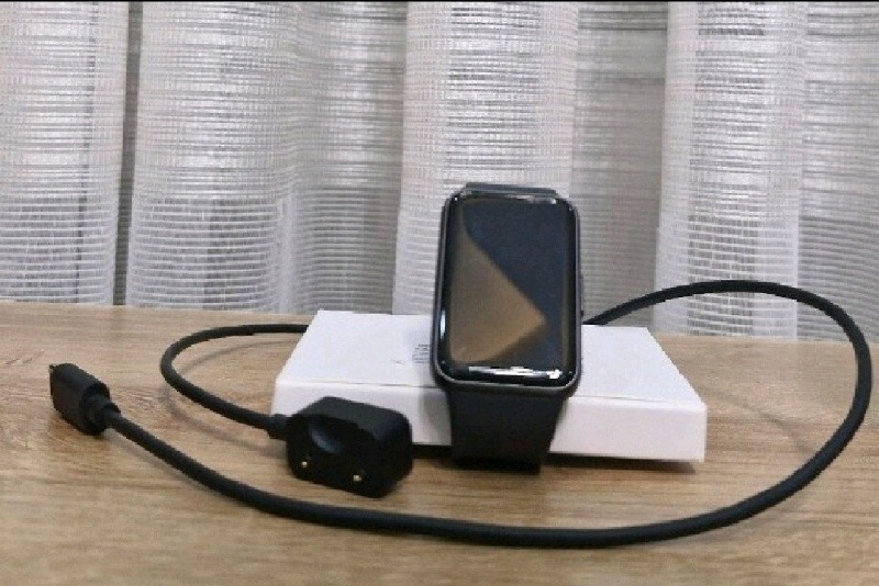 Samsung Galaxy Fit3 Akıllı Saat