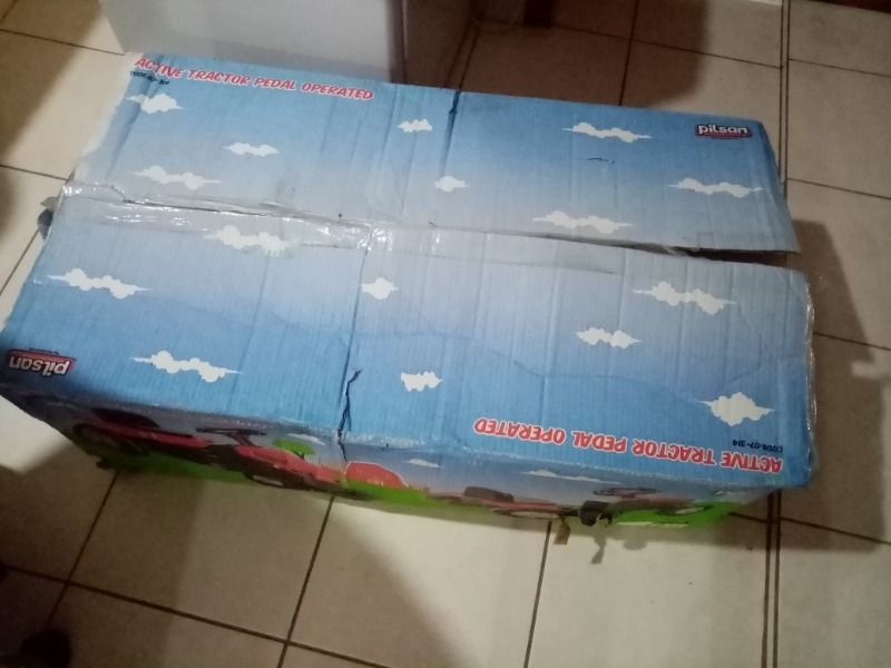 Pilsan Active Pedallı Traktör / Kırmızı