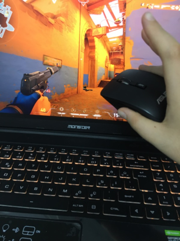 Asus WT425 Kablosuz Optik Sessiz Tıklama Özellikli Siyah Mouse