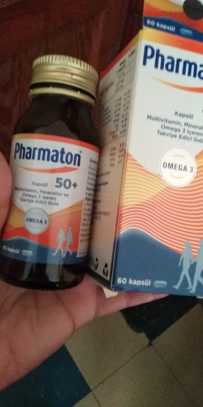 Pharmaton 50 Plus 60 Kapsül - Omega 3, Multivitamin ve Mineraller