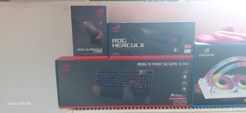 Asus P507 ROG Gladius II Core Aura Sync RGB Oyuncu Mouse