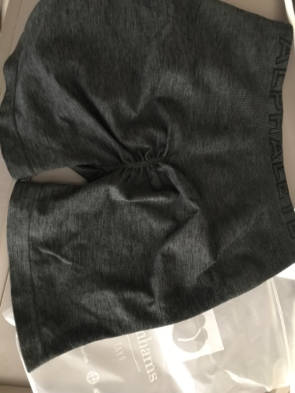 Alp Kalçası Büzgülü Seamless Push Up  Şort