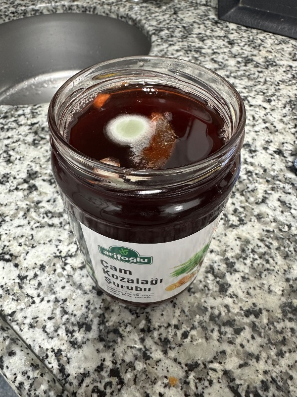 Arifoğlu Çam Kozalağı Şurubu 660 ml