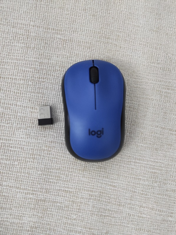 Logitech M220 Sessiz Kompakt Kablosuz Mouse - Mavi