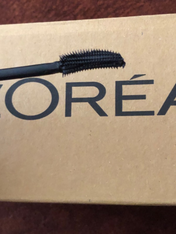 Maybelline New York Lash Sensational Yelpaze Etkili Siyah Maskara