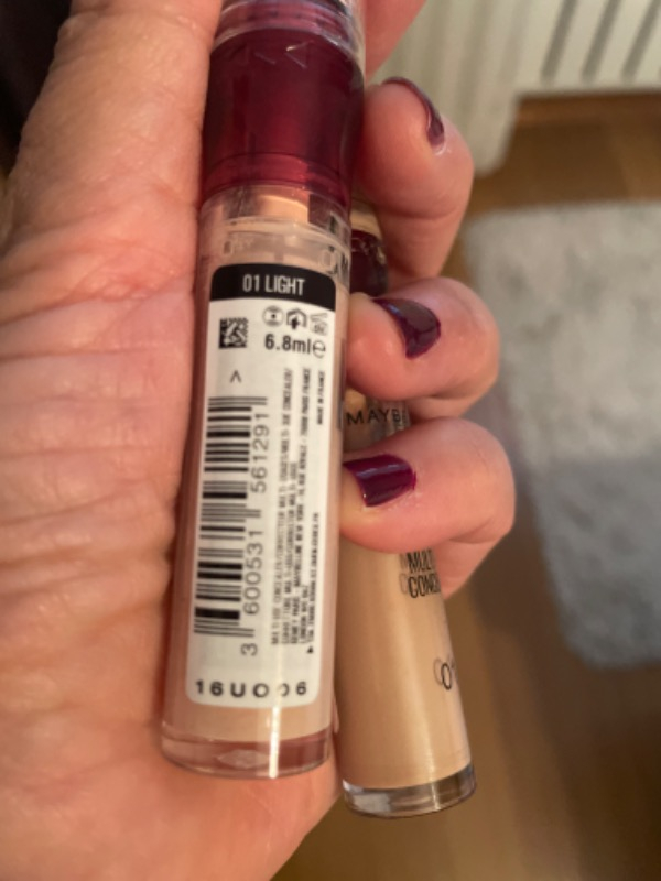 Maybelline Instant Anti Age Eraser Kapatıcı -01 Light
