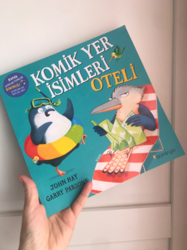 Komik Yer İsimleri Oteli - John Hay & Garry Parsons