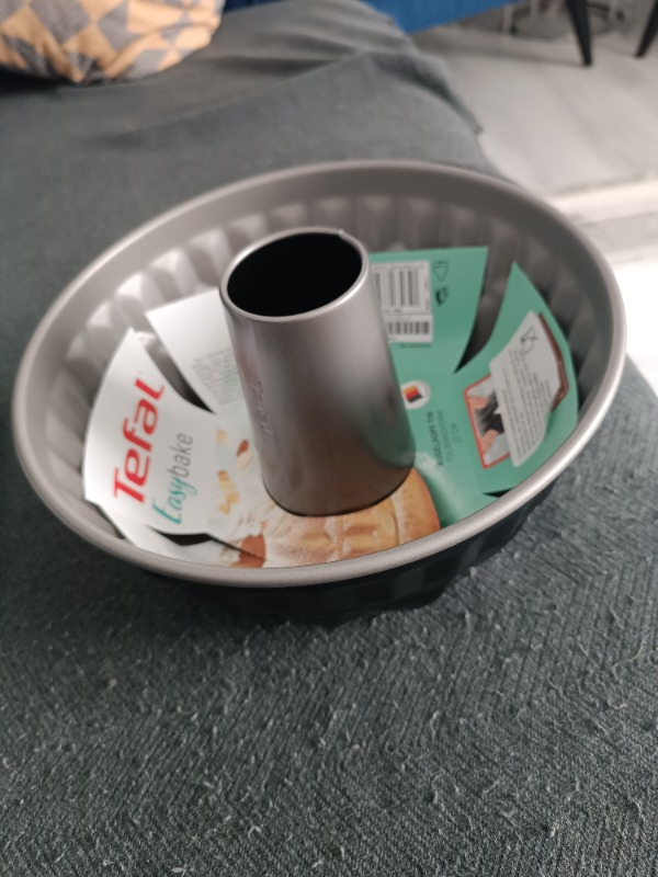 Tefal EasyBake Alman Kek Kalıbı - Yüksek Kalite Karbon Çelik, 22 cm, Yapışmaz Kaplama, Açık Gri Renk