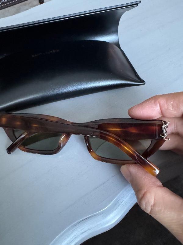 Saint Laurent Sl M126 003