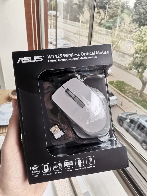 Asus WT425 Kablosuz Optik Sessiz Tıklama Özellikli Beyaz Mouse