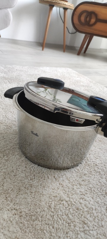 Fissler Vitaquick Blue Point Düdüklü Tencere 4,5LT