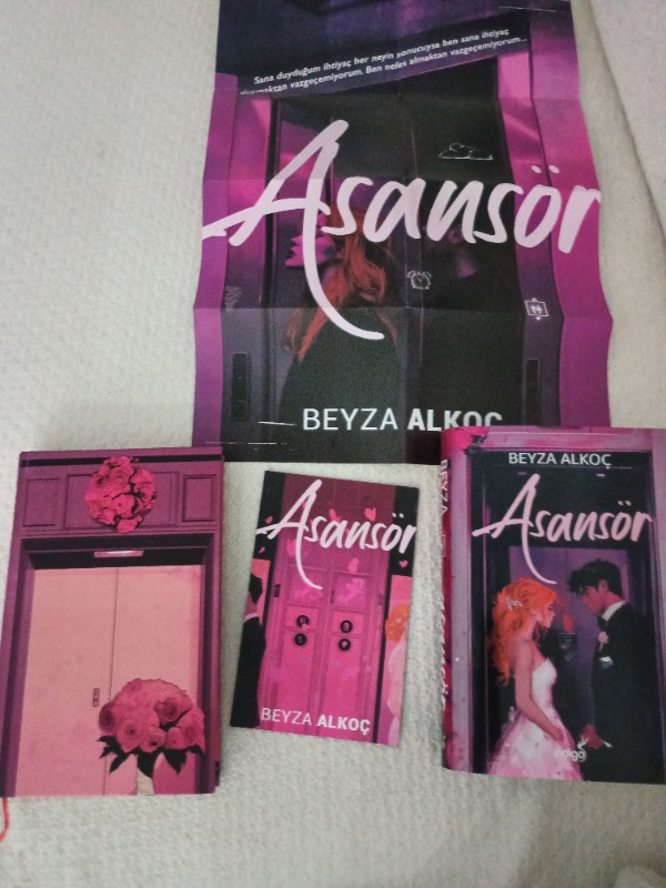 Asansör (Ciltli) - Beyza Alkoç